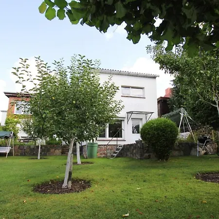 Apartmán Apartment, *